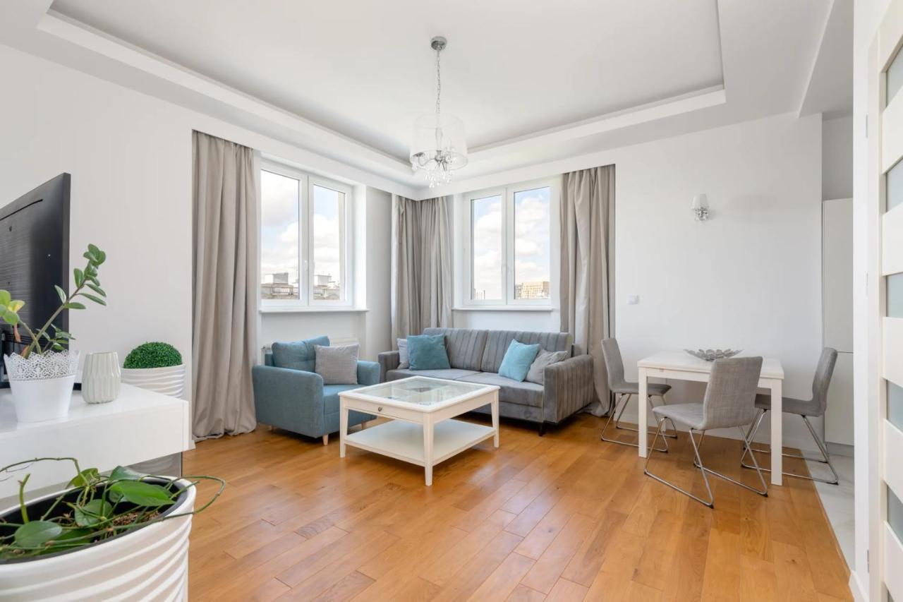 Przestronny Apartament Z Widokiem Na Miasto W Warszawie Warschau Buitenkant foto